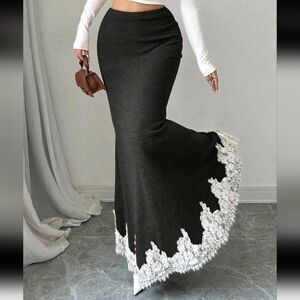 Women Elegant Knitted Khaki & Contrast Lace Bodycon Fishtail Skirt
